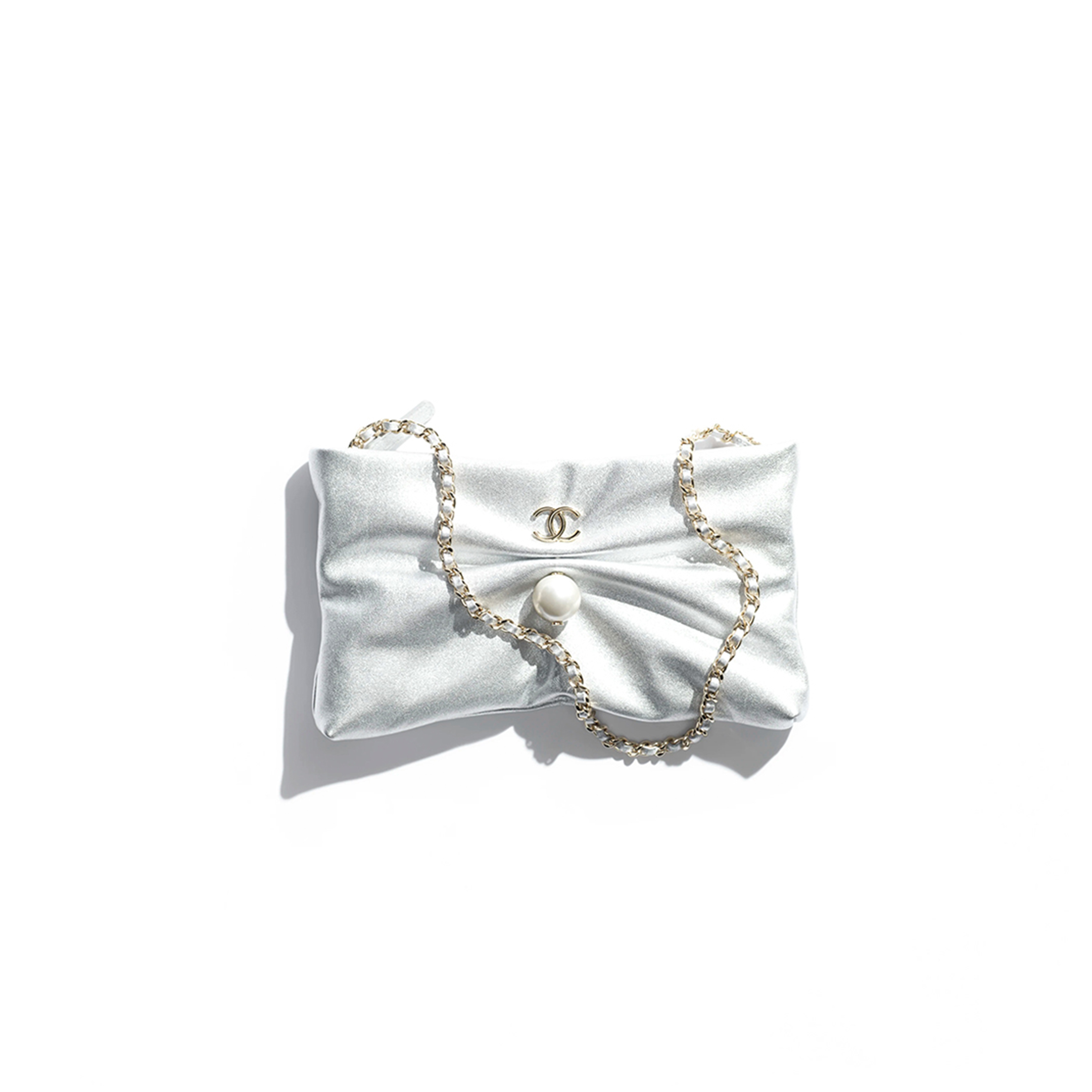 CHANEL CLUTCH WITH CHAIN AP4613 B20189 (24*14*5cm) CHANEL CLUTCH WITH CHAIN AP4613 B20189 (24*14*5cm)